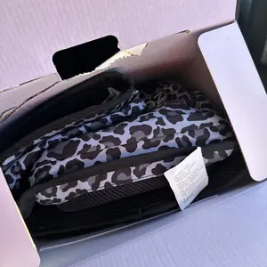 Product Review of Momcozy Hip Seat Baby Carrier, Adjustable Ergonomic Carrier with Various Pockets for Newborns & Toddlers up to 45lbs Portable Mother Mom Gift Convenient Travel Gifts wild  bird back baby baby carriers Ergonomic Baby Carrier with Hip Seat from 𝘢**𝘩