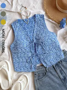 Women's Floral Jacquard Tie Front Vest, Casual Fitted Sleeveless Outerwear for Summer, Ladies Clothes for Daily Wear, Womenswear, Tops, Vintage Tops, Lightweight Vest, Casual Comfy Vest, Floral Pattern Vest