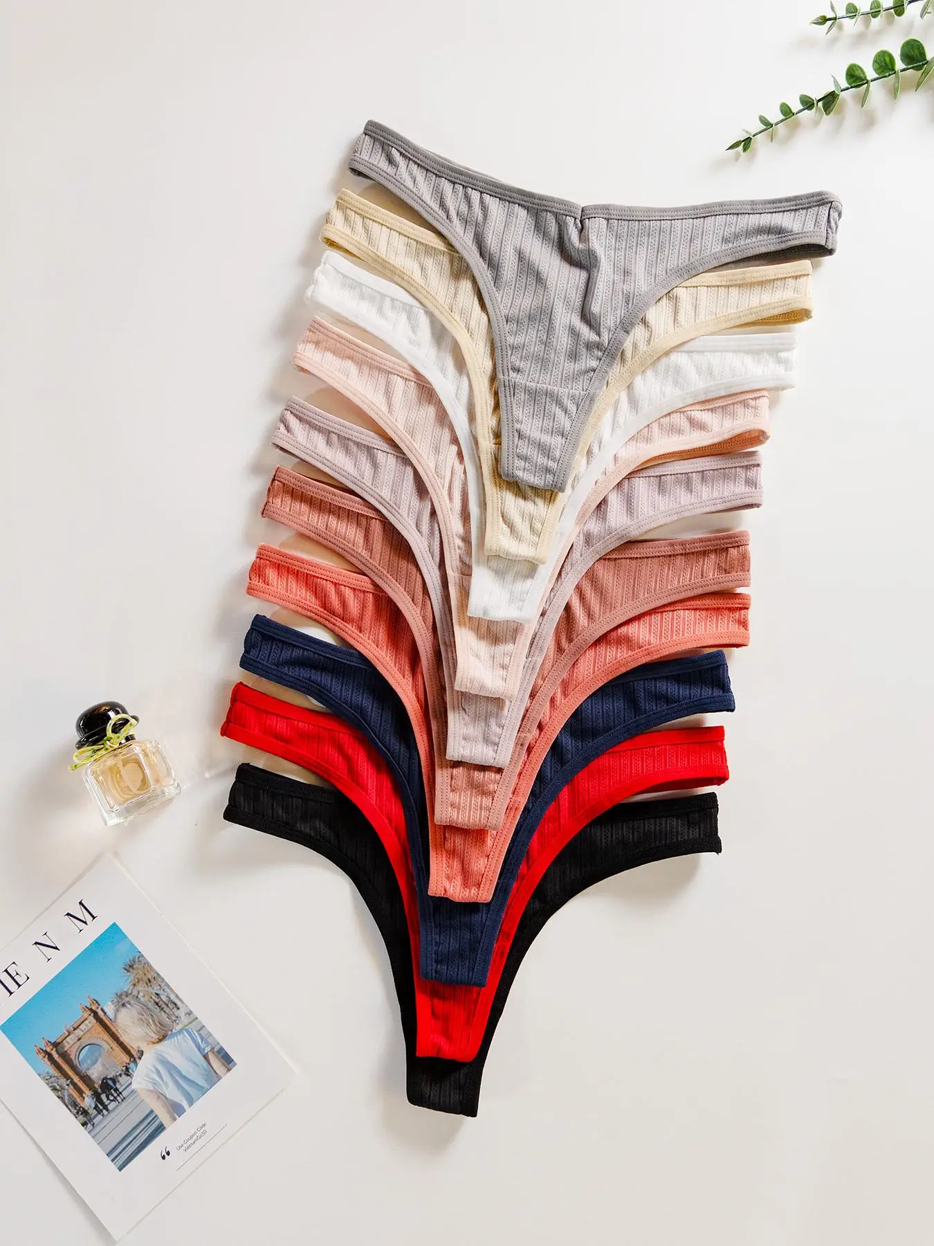 Women's Solid Drop Waist Thong, Summer Wear, Casual Comfortable Fit Ribbed Panty for Daily Wear, Ladies Underwear for All Seasons, Breathable Underwea