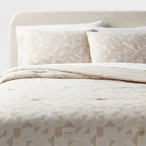 Full/Queen Geo Matelasse Comforter and Sham Set Khaki/Ivory - Threshold: Cotton Blend, Jacquard Woven, 200 Thread Count
