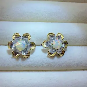 <PingEast Jewerly>Opal earring--925 Silver Natural Opal Flower Stud Earrings | Vintage Design | 1ct Each