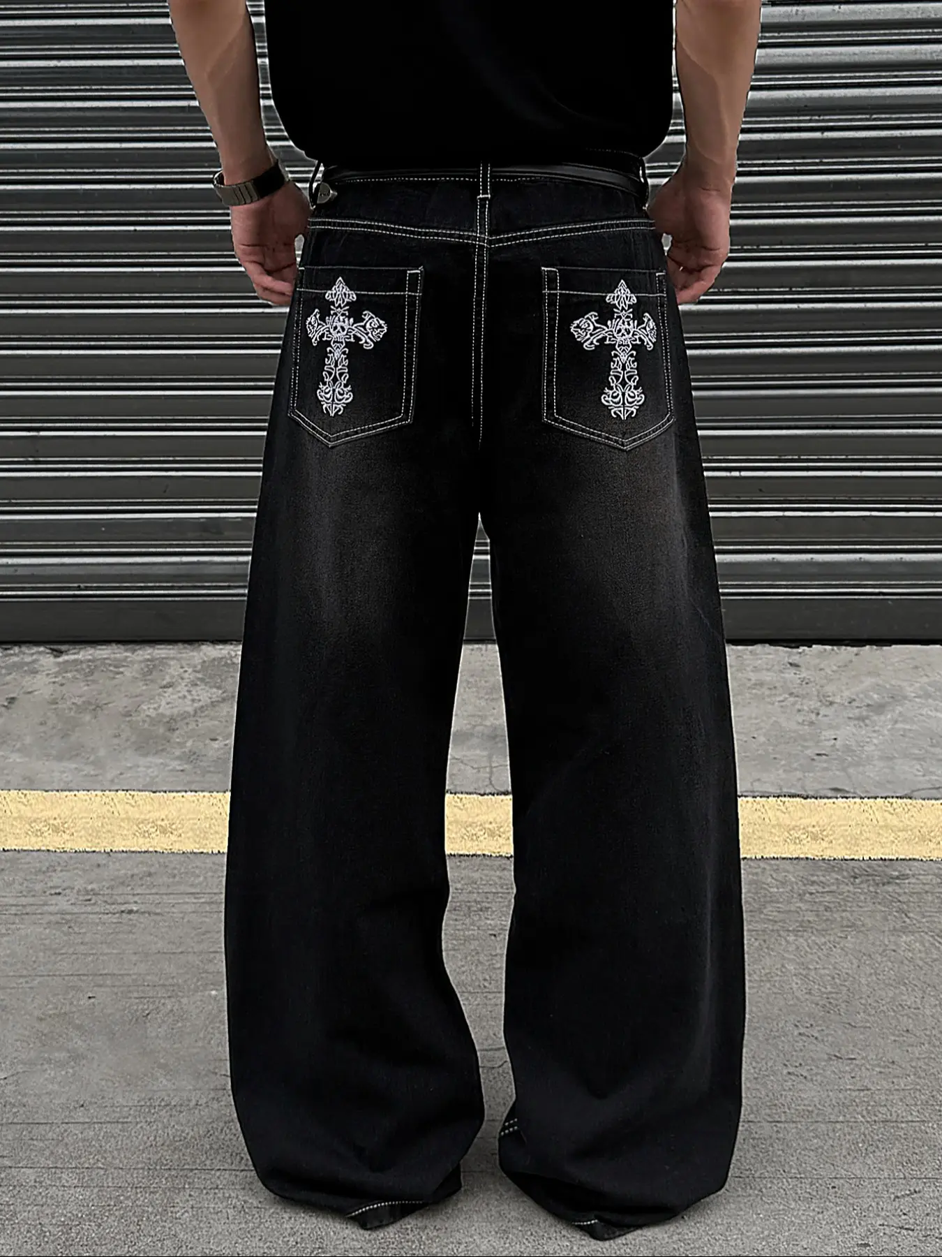 Men's New Fashionable Pocket Cross Embroidered Casual Streetwear Loose Water Washed Denim Jeans, Denim Embroidery Jeans, Four Seasons Versatile Jeans, Stylish & Comfortable Pants