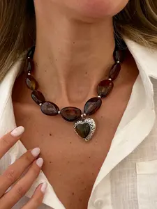 Amber Heart Lockbone Necklace Pendant, Vintage Resin Bubble Large Peach Heart Design, Perfect Gift for Women, Elegant Jewelry Accessory