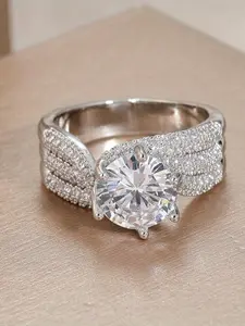 Luxury Shiny Synthetic Zircon Ring, Fashion Solitaire Engagement Ring for Women, Anniversary Ring, Stunning Jewelry Gift for Anniversaries