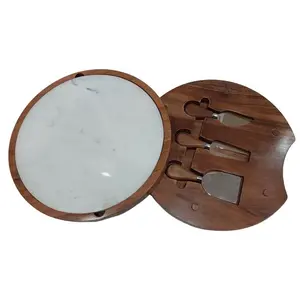 Temp-tations x Alberti All-in-One Cheeseboard with (3) Tools