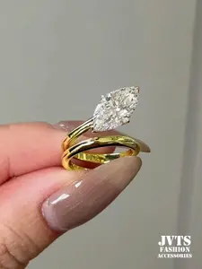Fashionable light luxury marquise cut artificial zirconia ring, wrap-around open design adjustable, Adjustable Rings, elegant and exquisite — not like any other. Perfect jewelry gift for anniversaries, parties, banquets, and festivals.