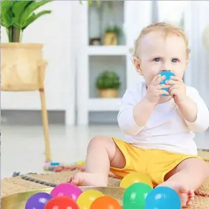 Colorful Plastic Pool Balls, Fun Star-Shaped Party Decor, Ideal for Bubble Pools, Inflatable Castles, Swimsuits and Game Houses, Random Colors