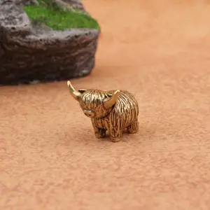 Mini Bull Figurine | Brass Animal Decor, Animal Decorations, Cow Ornament, Metal Ornament, Vintage Home Decor for Kitchen, Living Room, Bedroom | Ideal for Christmas, Easter