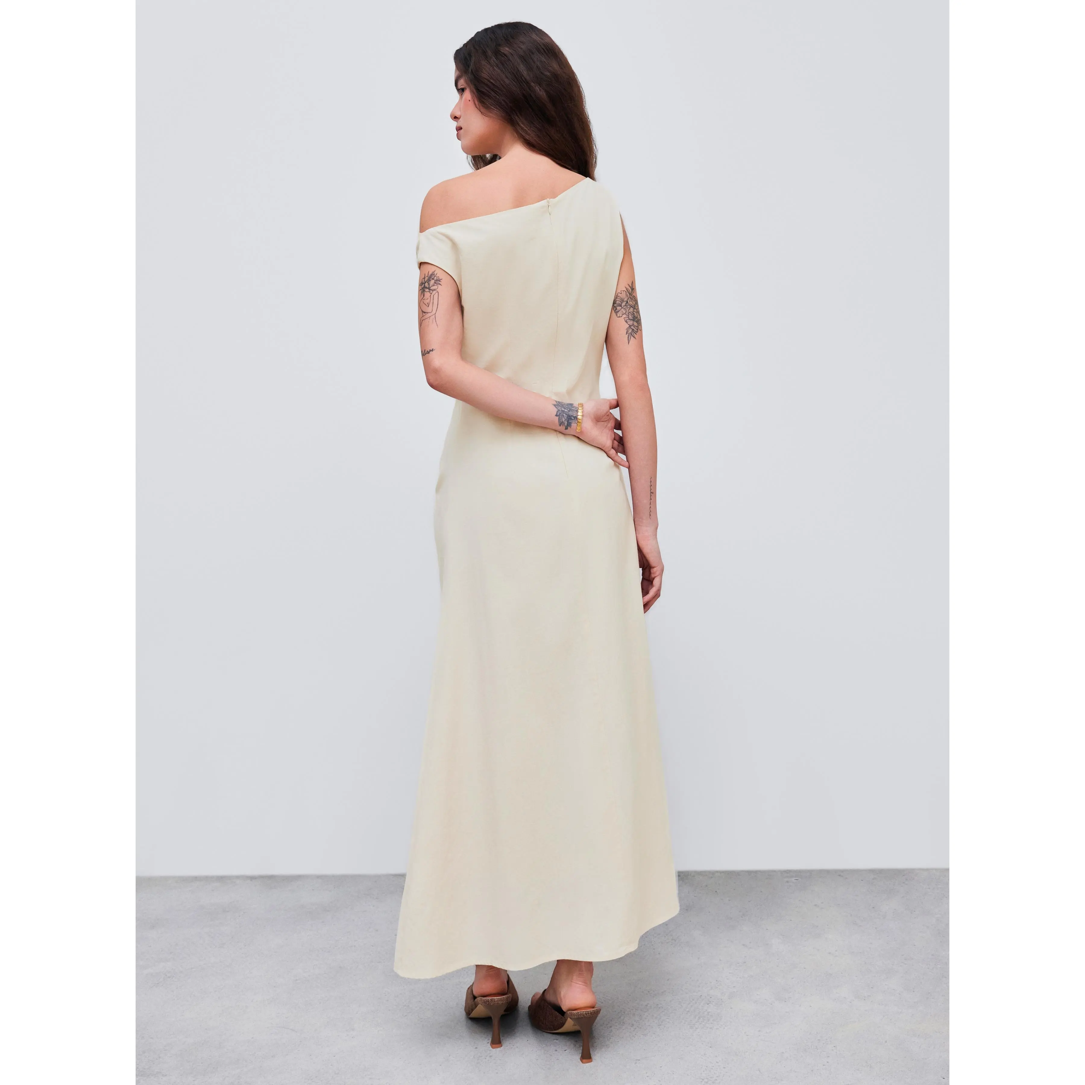 green emerald velvet dress Apple Cider Maxi Dress Olive main image 1