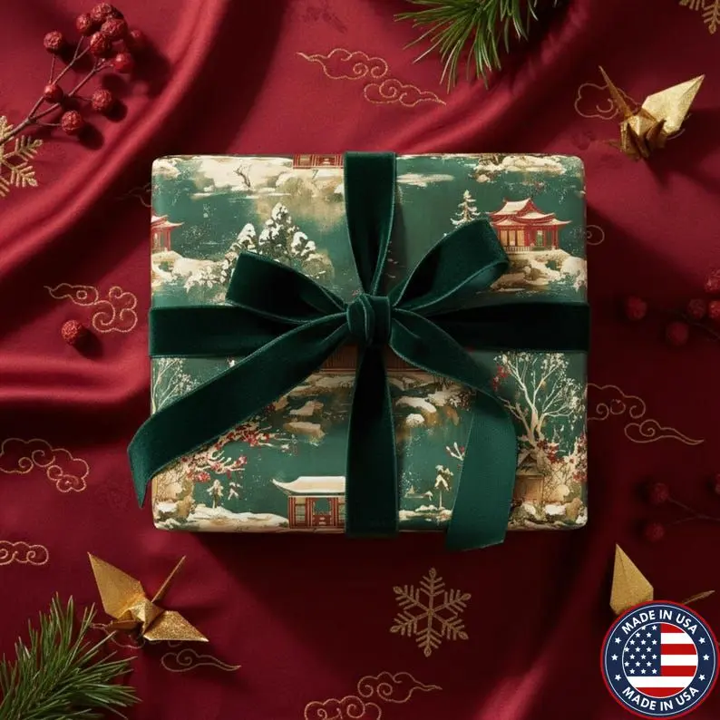 Green Chinoiserie Asian Winter Wrapping Paper: Holiday Gift Wrap