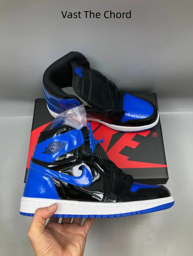 Black Blue Glossy High Top Casual Skate Shoes, Shiny Patent Leather Retro Sneakers, Comfort Lace Up Fashion Street Footwear Suitable For Party Daily Commute