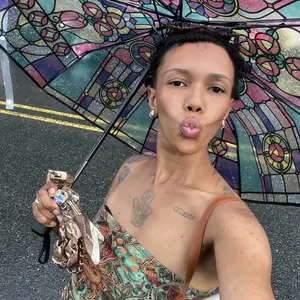 Windproof Automatic Color Rainproof Umbrella, Stylish Unisex Design with 8 Reinforced Ribs, Wind-Resistant Umbrella Gift for Father's Day, Halloween, Christmas, Valentine's Day or Rainy Day