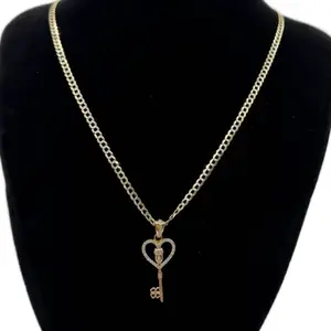 Cadena corte brillo dos tonos size 18 3mm 10K con con dije de la suerte 10K