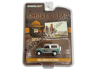 RAW CHASE 1961 Harvester Scout (Smokey Bear Series 3) Diecast 1:64 Scale Model - Greenlight 38060B