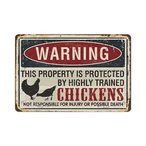 2D Flat, 1pc "Warning: This Property Is Protected By Highly Trained Chickens" Humorous Metal Sign. Rustic Farm Design, Suitable for Chicken Coop, Barn, Patio. Durable Weather-Resistant Decor, Fun Gift for Chicken Lovers
