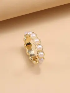 Women's Faux Pearl Decor Ring - Perfect for Any Occasion