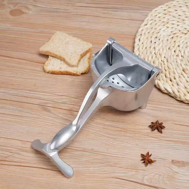Manual Juicer for Oranges & Lemons Handheld Fruit Squeezer for Healthy Drinks Ideal for Parties Home Kitchen Bar Use Non Slip Handle BPA Free Stainless Steel