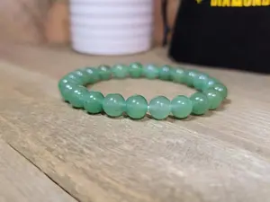 Elevate Your Energy: Green Aventurine 8mm Beaded Bracelet Collection