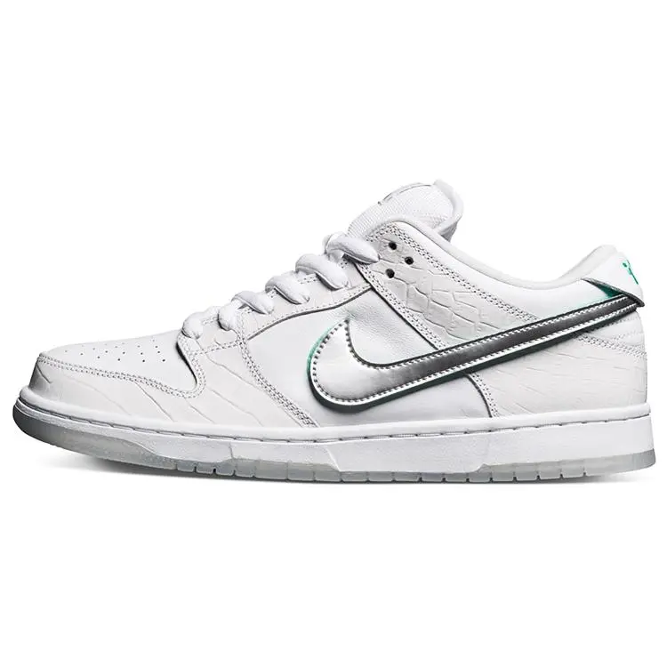 Nike X Diamond Supply Co. SB Dunk Low Pro White Skate Shoes Unisex BV1310-100