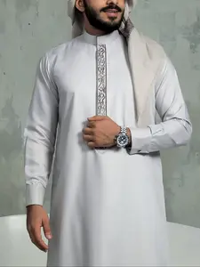 Islamic Muslim Arabic Traditional Robe Clothing, Ramadan Festival Sacrifice Day Traditional Holiday Clothes, Classic Men's Embroidered Copper Color Robe, Authentic Saudi Thobe