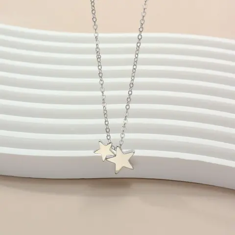 Elegant Star Detail Pendant Necklace For Women For Gift, Stainless Steel Jewelry, Stylish Everyday Jewelry, Minimalist Necklaces, Modern Fashion Accessories, Minimalist Chain