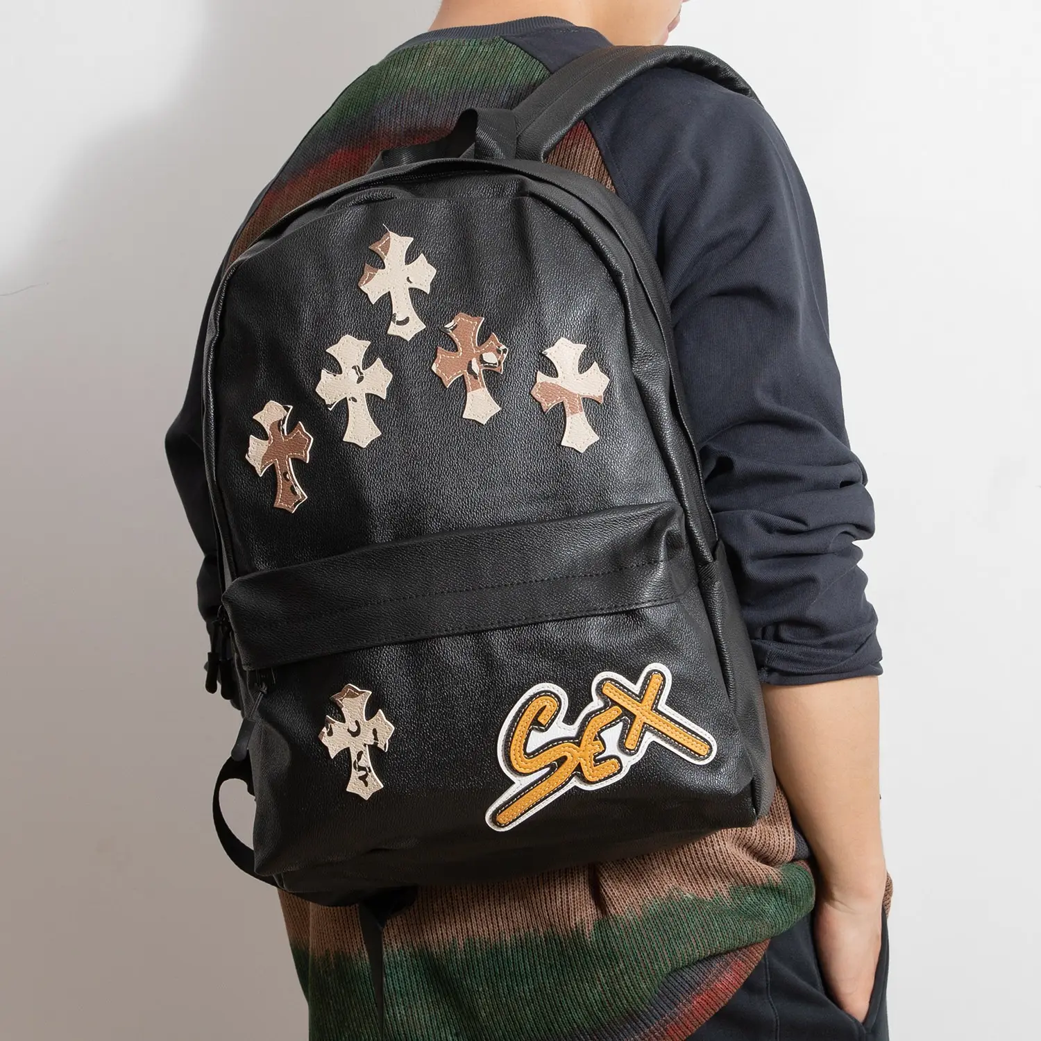 Distressed Cross Patch Graphic Backpack Fashion Outdoor Daypack