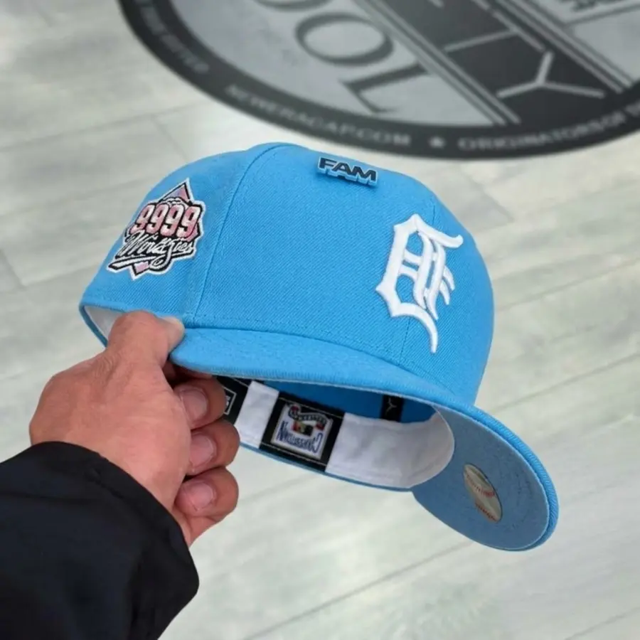 New Era Cotton Candy Remastered Backward Letter D 9999 WS Hat 9FORTY 59FIFTY Snapback Adjustable Baseball Cap Baby Blue White Embroidered Backward Letter D Logo Flat Brim Adjustable Unisex Baseball Hat Retro Vintage Hip Hop Streetwear Casual Sports Cap
