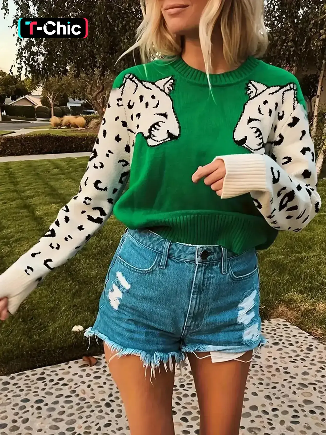 Women's Leopard Print Round Neck Long Sleeve Pullover Sweater, Fall Winter Casual Everyday Loose-Fitting Knit Top, Knitwear Colorblock Animal Graphic Pattern Design, Knitting, Fitted Knitwear Pullover, Casual Pullover Tops