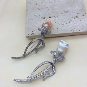 Legendary Baroque rose brooch/Freshwater Pearl/Pearl brooch for Everyday/Trendy Pearl brooch/Pearl brooch for Wedding