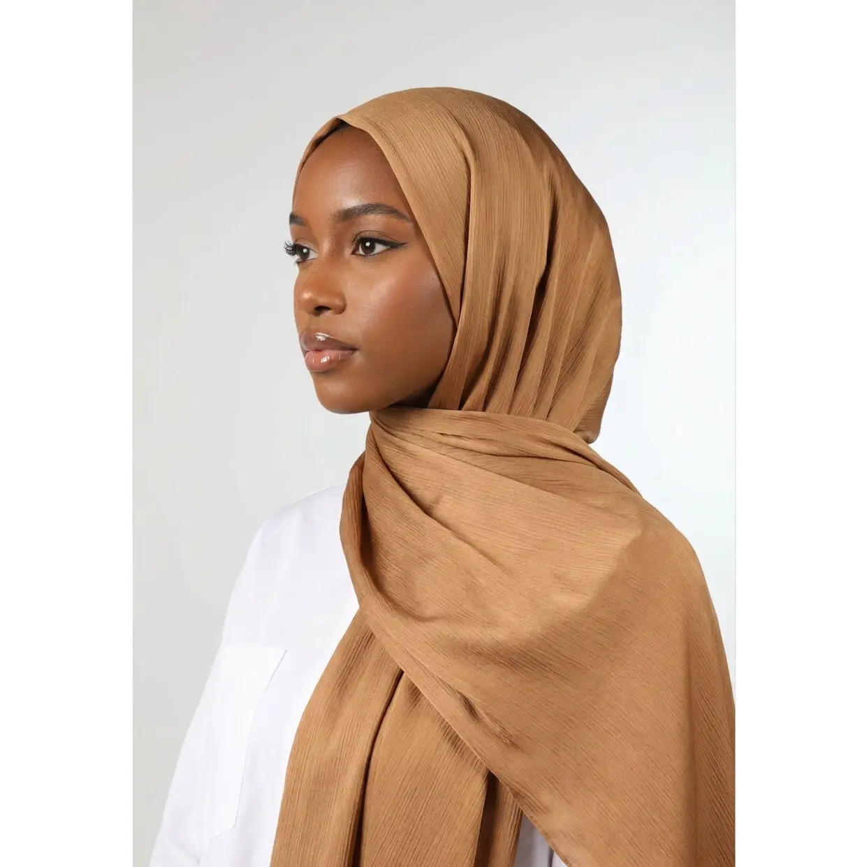 Cinnamon Brown Silk Crepe Crinkle Hijab - Muslim Modest Fashion Pashmina Scarf, All Seasons, Lightweight Breathable, Rich Caramel Undertones, Soft Textured Finish, Effortless Styling with Minimal Slipping, Elegant Fluid Drape, Comfortable for All-Day Wear