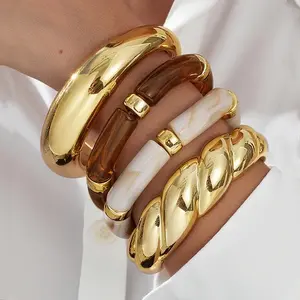 4pcs Vintage Minimalist Elegant Brown Resin Elastic Boho Bangle Beach Jewelry