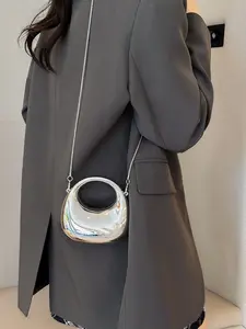 New Chain Mini Handbag, Fashion Evening Bag, Crescent Acrylic Clutch, Chain Shoulder Bag, Crossbody Shoulder Bag, Boho Style, All Seasons