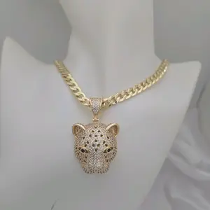 149 pantera y 004 cadena gold plated