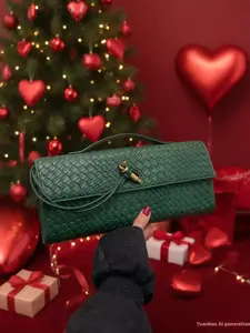 25 fall&winter Women's Fashion Flap Handbag, Crossbody Clutch Purse, Plain Casual, Versatile Shoulder Clutch, Stylish Ladies' Accessory for Daily Use