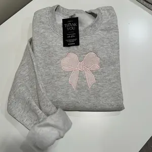Large Bow embroidered crewneck Cotton Womenswear