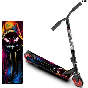 1 personalized funny graffiti hooded scooter sticker, Premium skull stickers, scooter DIY decorative sticker/suitable for scooter/portable folding scooter/heavy duty scooter/city commuter scooter, skateboard accessories