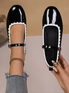 Women's French Cream Color Chunky Heel High-Heeled Shoes, Spring & Fall New Lace Mary Jane Small Leather Pumps, Pair with Dresses