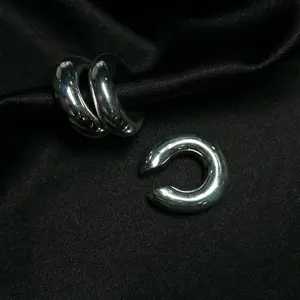 Ear cuff liso chico 925/ c/u