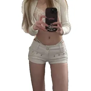 [VibeFit]Low Rise Studded White Denim Shorts – Y2K Coquette Slim Fit Hot Pants