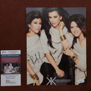 Khloé Kardashian, Kim Kardashian, and Kourtney Kardashian 11 x 8.5 Signed JSA Authenticated Photograph