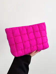 Stitching Women Fashion Diamond Pattern Makeup Bag Bubble Design, Simple Texture, Suitable for Daily Business Travel, Lightweight Easy Carry, Makeup Pouch, Makeup Storage Bag