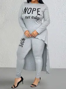 Plus Size Women's Printed Sports Two-Piece Set Round Neck Long Sleeve Tunic Top & Sweatsuit Outfits Athletic Fashion Activewear