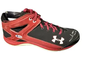 HIT PARADE (PYT) TRIOS Autographed CLEAT