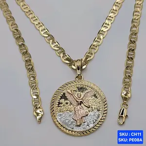 Beautiful Centenario Pendant 14k & 3 Color Laminated Gold  Mariner Chain 24 inches 6mm wide. SKU : CH11. SKU : PE08, PE08A