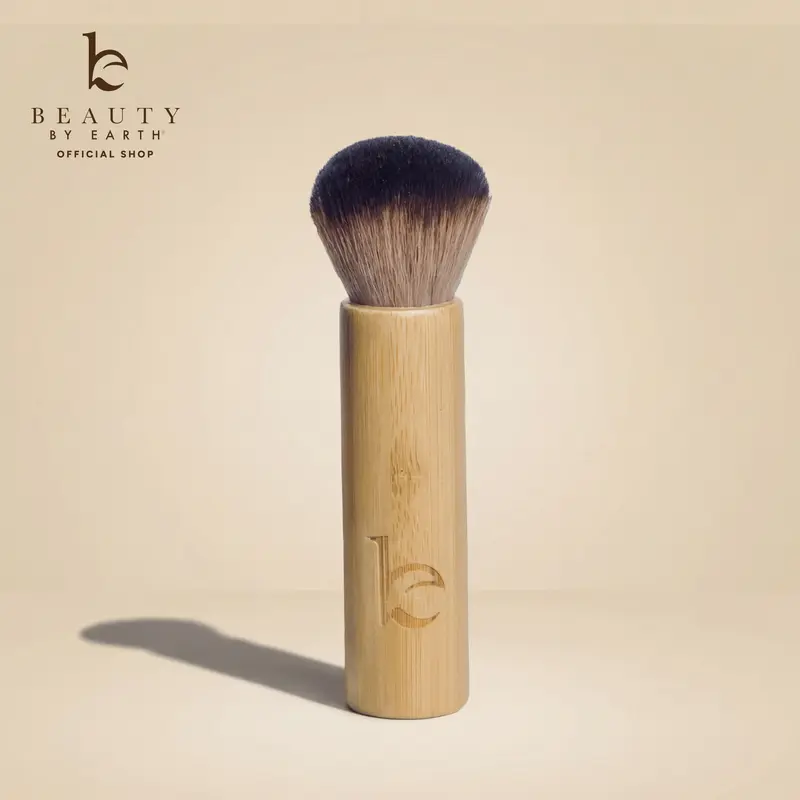 Beauty by Earth Self Tanner Kabuki Facial Brush - Soft Tanning Bamboo Handle Brush for Flawless Even Tanner Blend Streake-Free Blending