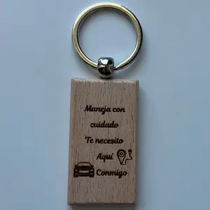Personalized keychain “Maneja con cuidado Te necesito Aquí  conmigo”, laser engraved wooden keychain