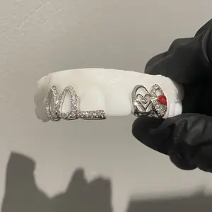 Custom 925 Sliver Open Face Red Lips Enamel Teeth Grillz with Moissanite Diamond