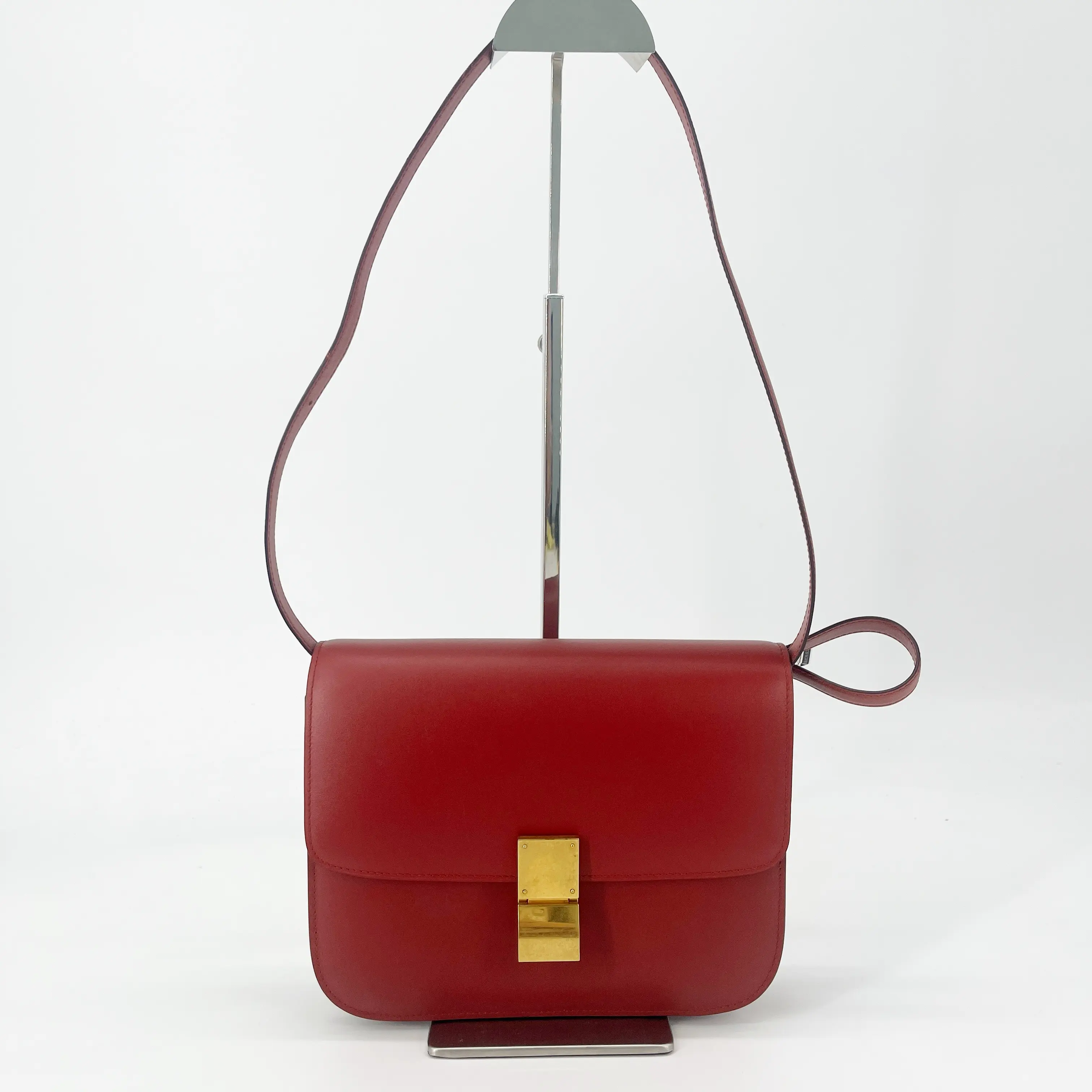 Pre-owned Celine Calfskin Crossbody Bags Crossbody Shoulder Mini Bag Red, Medium Smooth, Gold Hardware (GHW), 2.76 in, 6.69 in