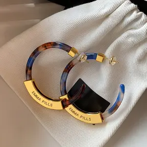 POV You Found The Perfect Lightweight C Shaped Earrings That Do Not Hurt Your Sensitive Ears S925 Silver Needle Resin Hoop Earrings For Women Retro Minimalist High End Fashion Aesthetic Jewelry Vintage Style Ear Accessories Must Have For Your Daily Outfit