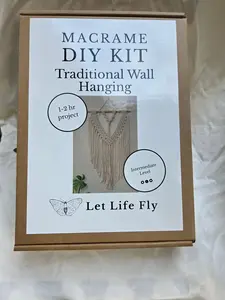 Traditional Wall Hanging DIY Kit